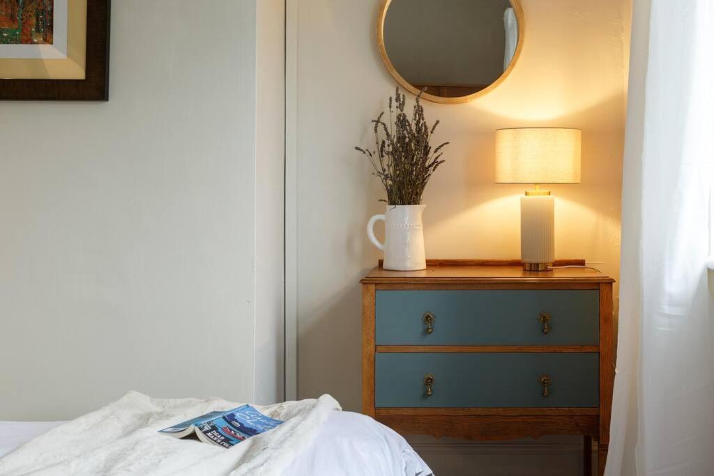 Holiday home Apple Cottage: 19th Century Charm In Calder Valley Luddendenfoot